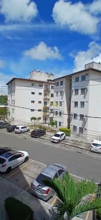 Apartamento em Lauro de Freitas - Recreio Ipitanga