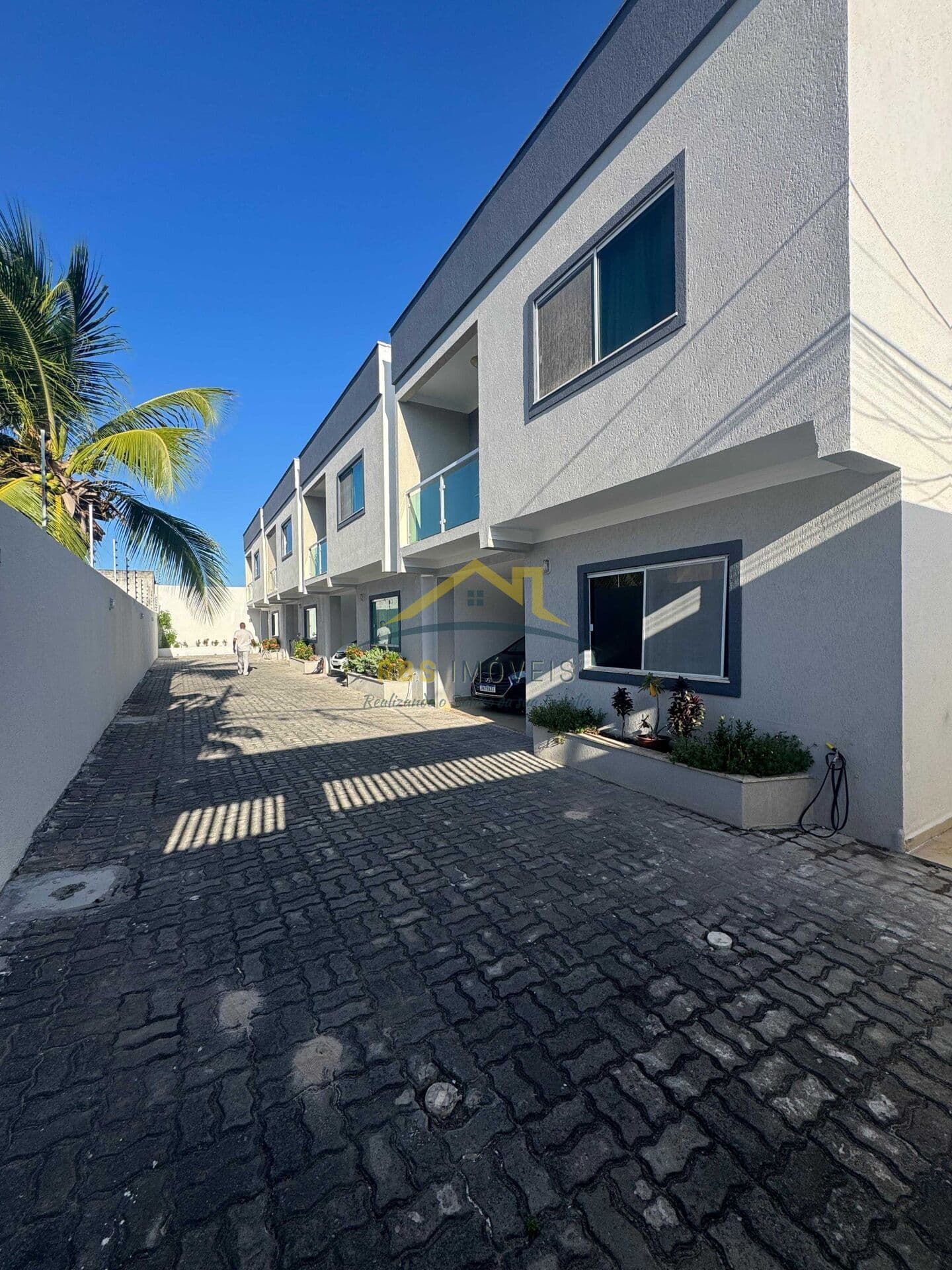 Casa em Condomínio 4/4 3 suítes 140m² Lauro de Freitas