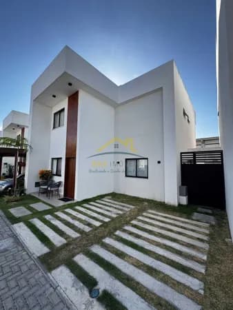 Casa Condomínio 4/4 3 suítes Energia Solar 155m² Buraquinho