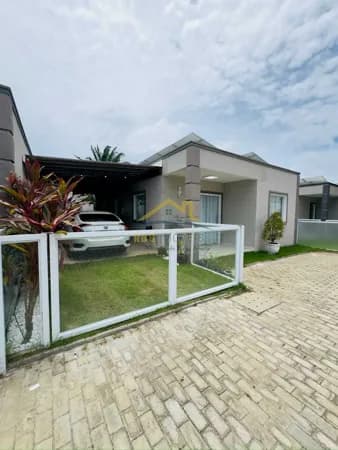 Casa em Condomínio 2/4 suíte Área Gourmet Abrantes