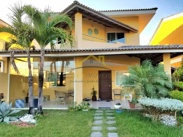 Casa Duplex 3 suítes Condomínio em Buraquinho 180m²