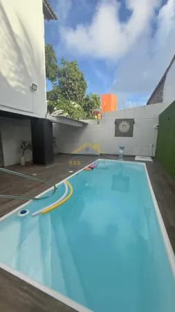 Casa em Condomínio 5 suítes com Piscina Stella Maris