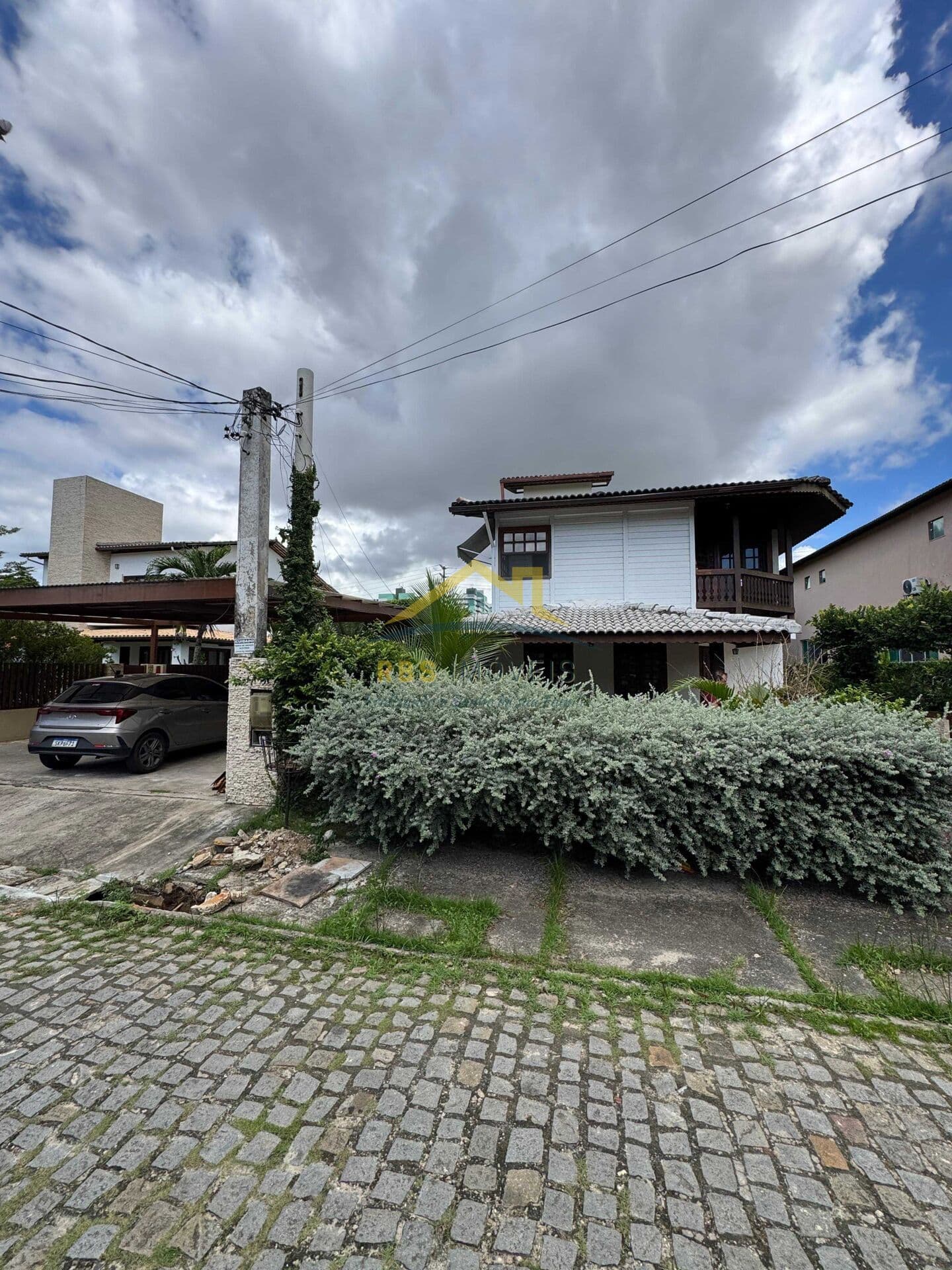 Casa em Condomínio Beira Rio 3 suítes 500m² Lauro de Freitas