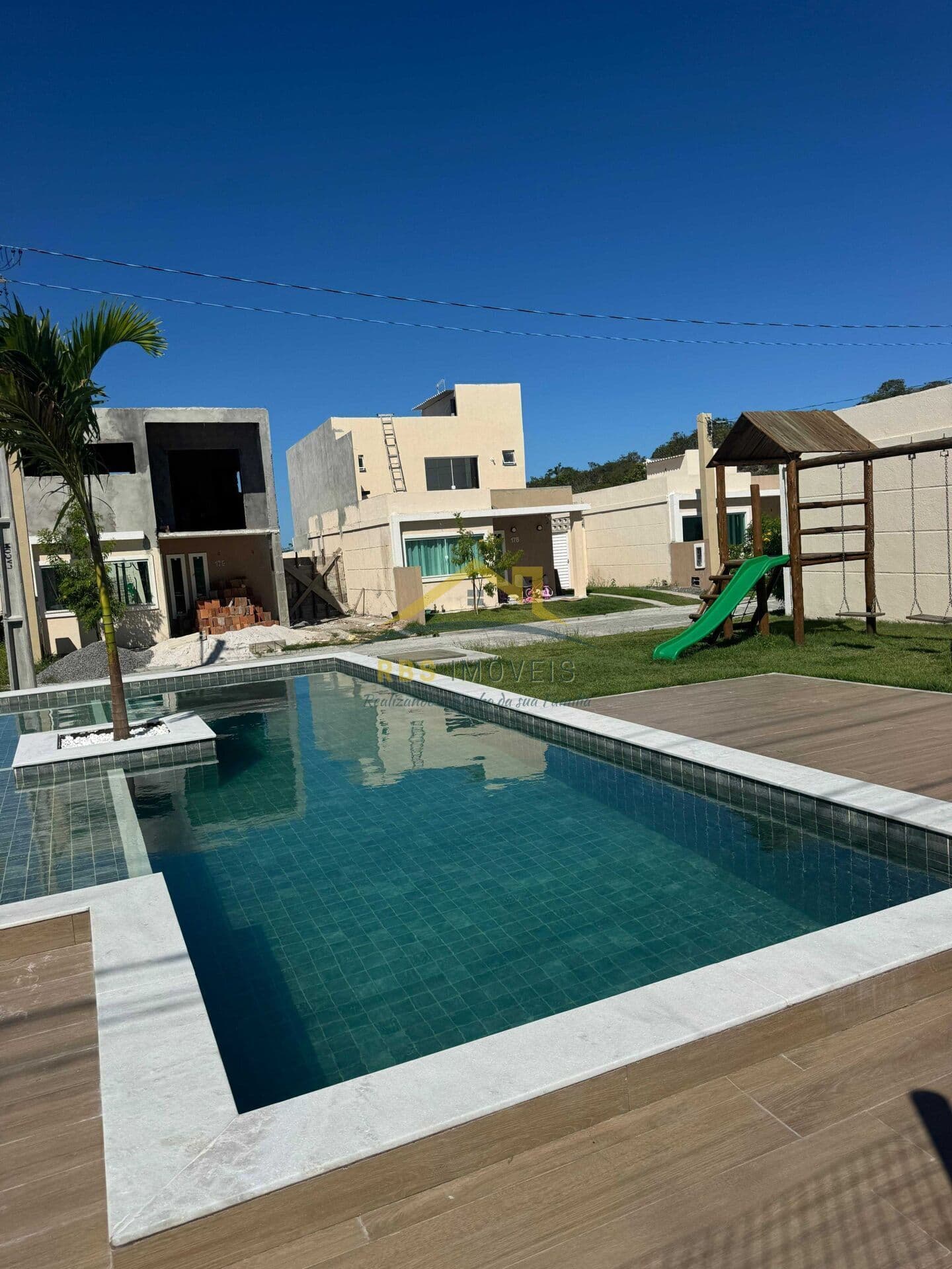 Casa em Condomínio Busca Vida Concept 2/4 suíte Abrantes