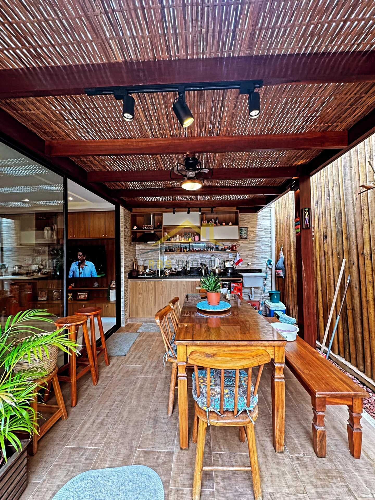 Apartamento Garden 2 suítes Mobiliado Área Gourmet Buraquinho