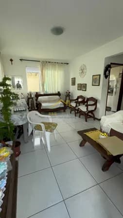 Casa em Condomínio 2/4 1 suíte Abrantes