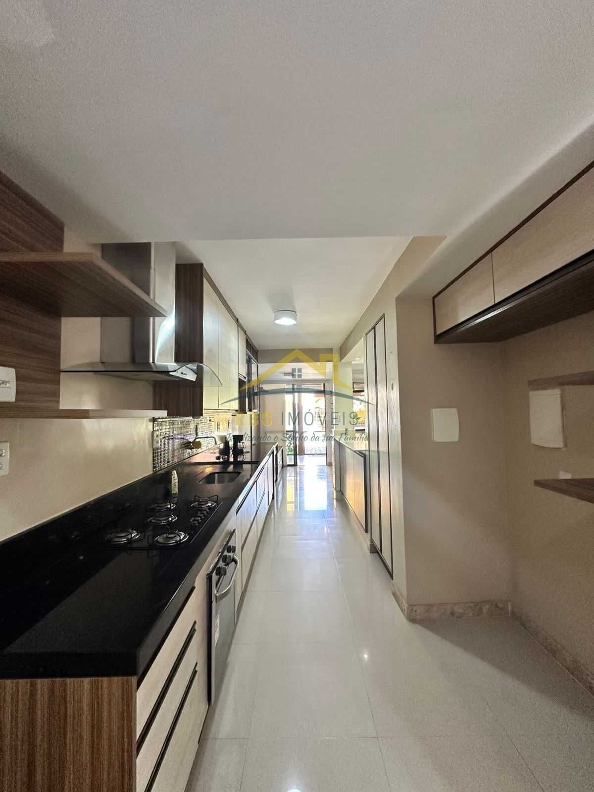 Casa em Condomínio 2 suítes Buraquinho Lauro de Freitas