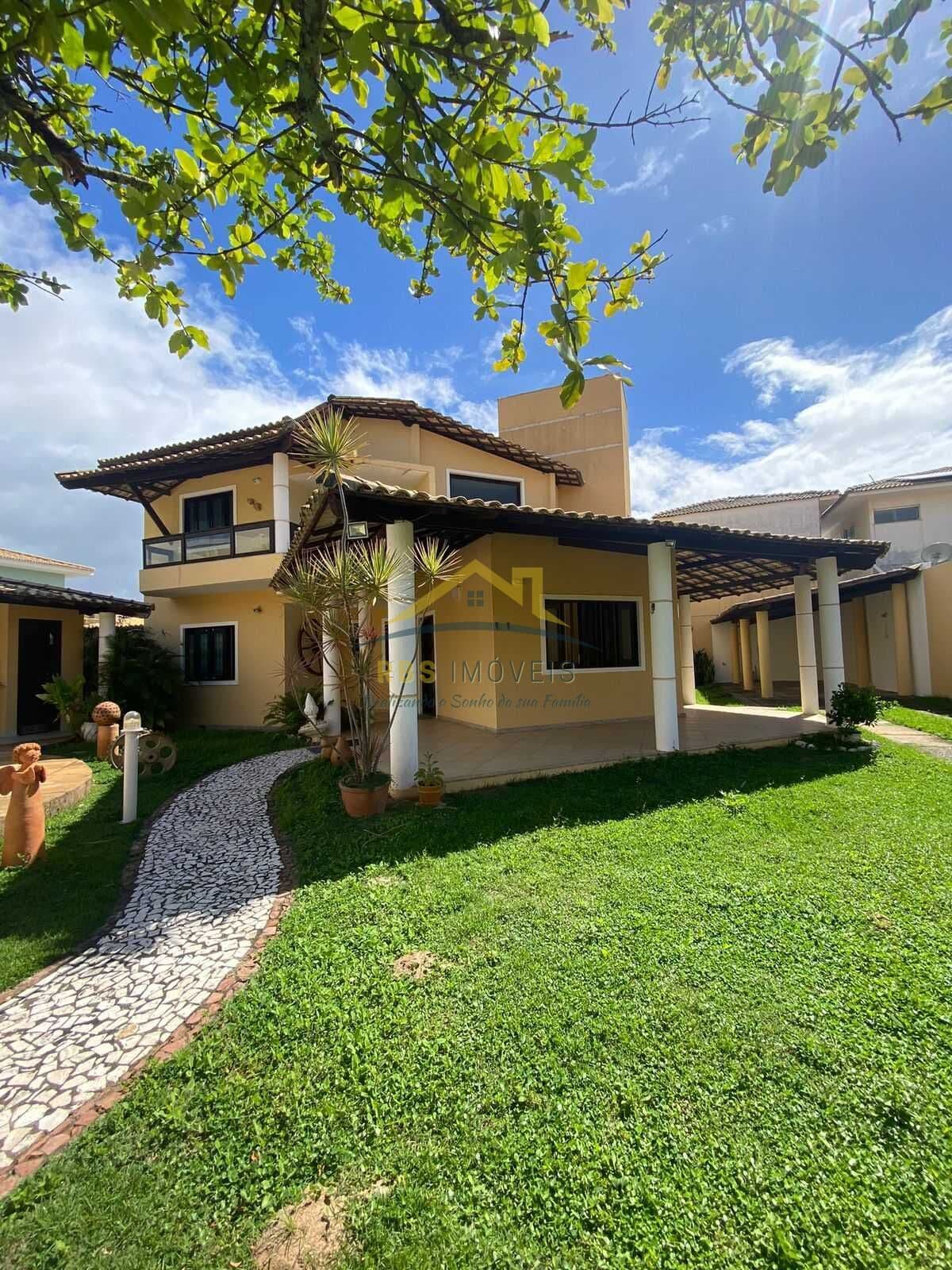 Casa em Condomínio 4/4 3 suítes Piscina 476m² Buraquinho