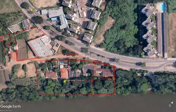 Terreno 4.500 metros mais casa de 880m² na Av. Beira Rio