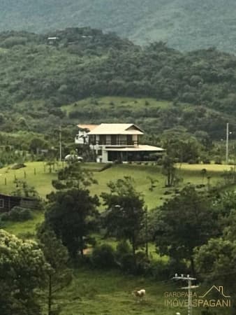 Casa Alvenaria para Venda em Areias de Macacu Garopaba-SC