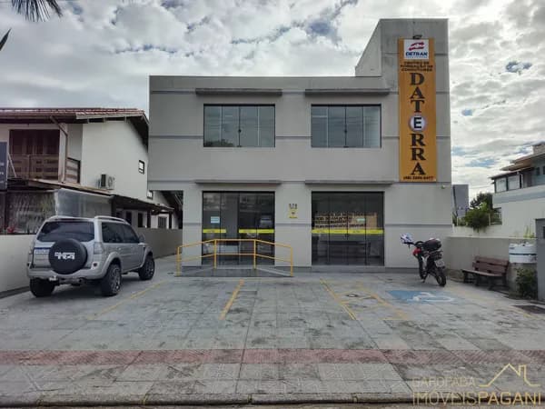 Prédio/Edifício Inteiro em Garopaba - Centro