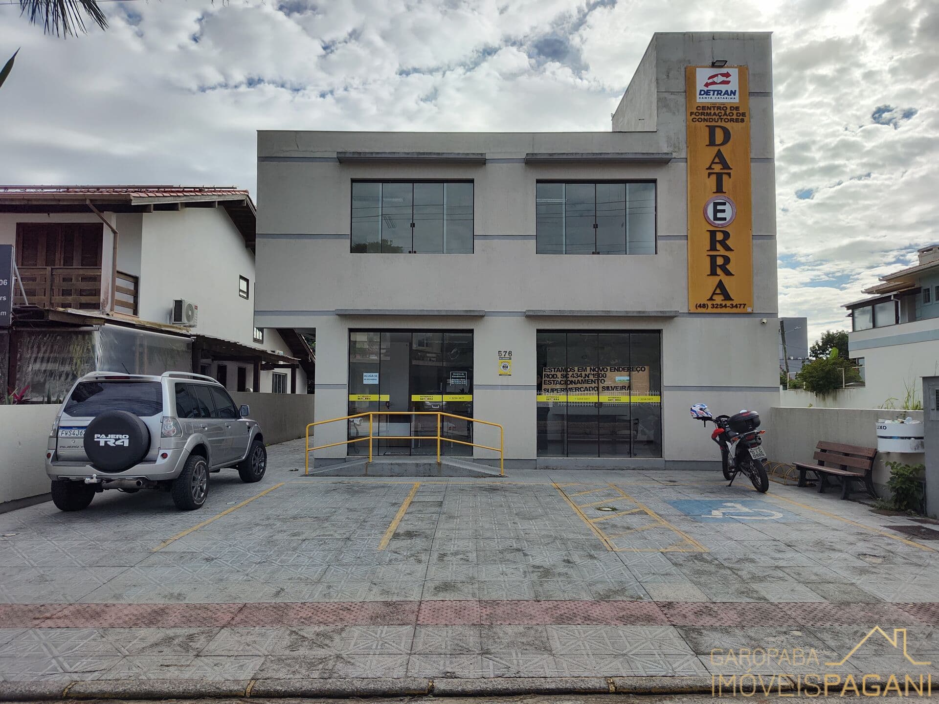 Prédio/Edifício Inteiro em Garopaba - Centro