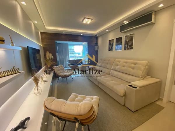 Apartamento semi mobiliado com excelente localização no bairro Vila Nova