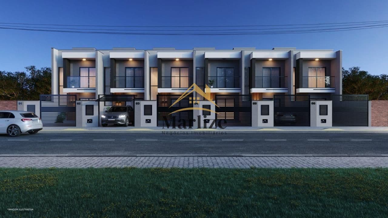 Sobrado em Guaramirim - Centro