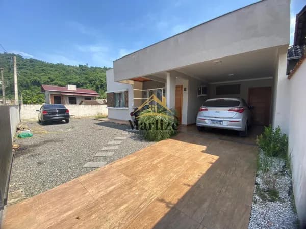 Casa em Jaraguá do Sul - Estrada Nova