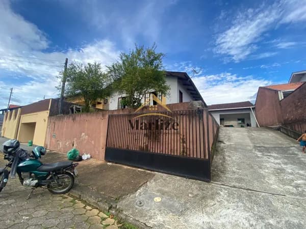 Casa em Jaraguá do Sul - Vila Lenzi