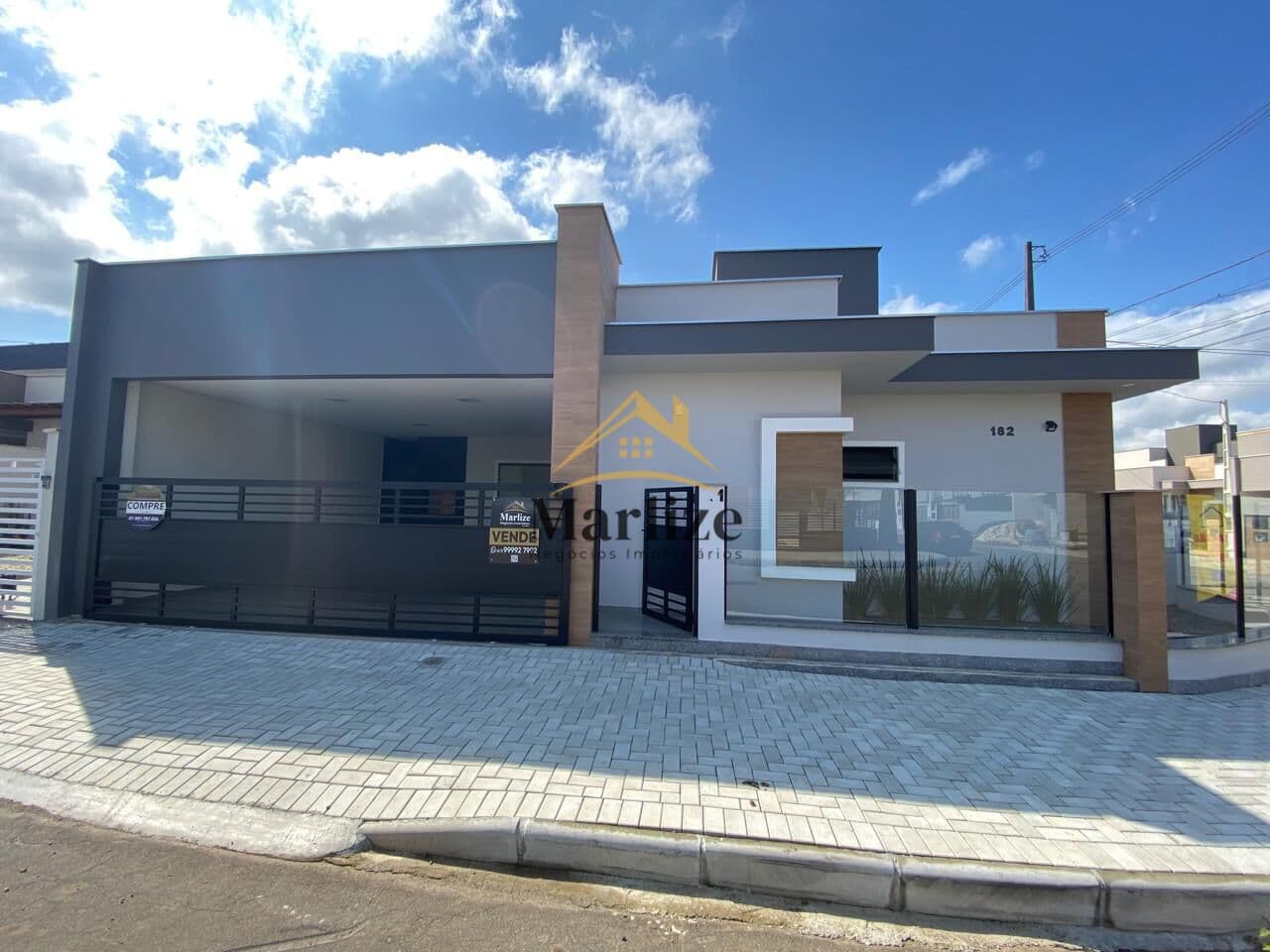 Casa em Jaraguá do Sul - Três Rios do Norte