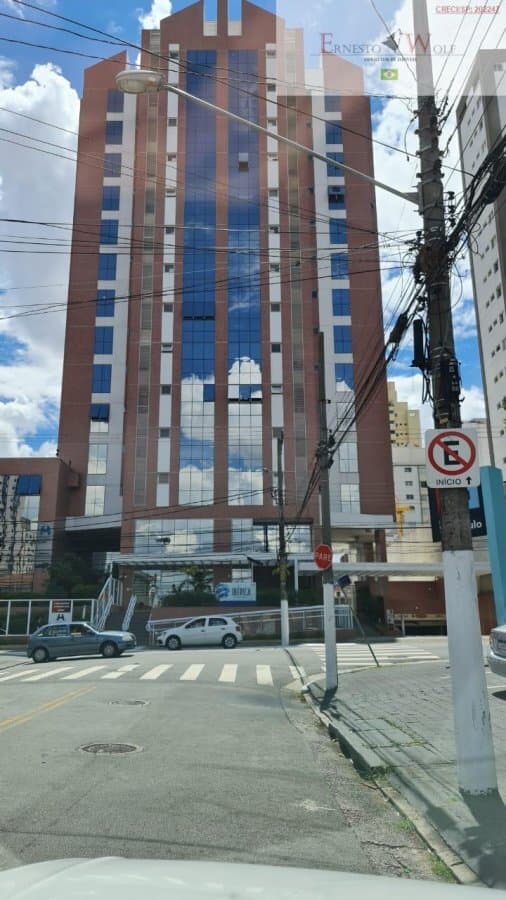 Sala Comercial para Venda e Aluguel em Vila Carrão São Paulo-SP