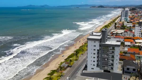 Apartamento Alto Padrão no Tabuleiro