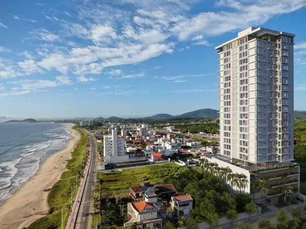 Apartamento com 03 dormitórios- Tabuleiro
