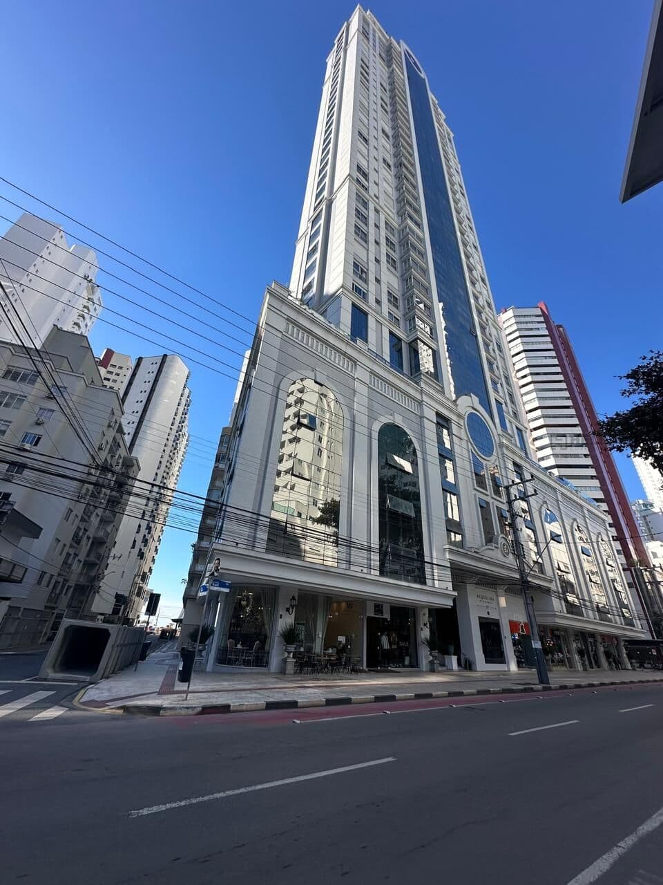 Acqualina Residence: Seu Mini Resort Particular no Coração de Balneário Camboriú