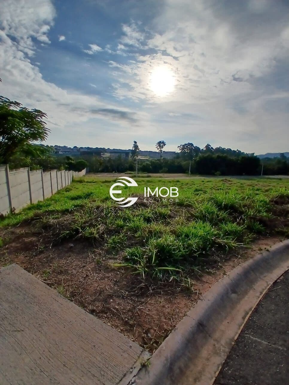 Terreno a venda em Condominio Poema Japy - Itupeva - SP - R$ 414.000,00