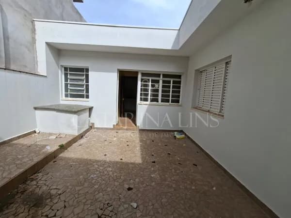 Apartamento Central com Quintal, Sem garagem