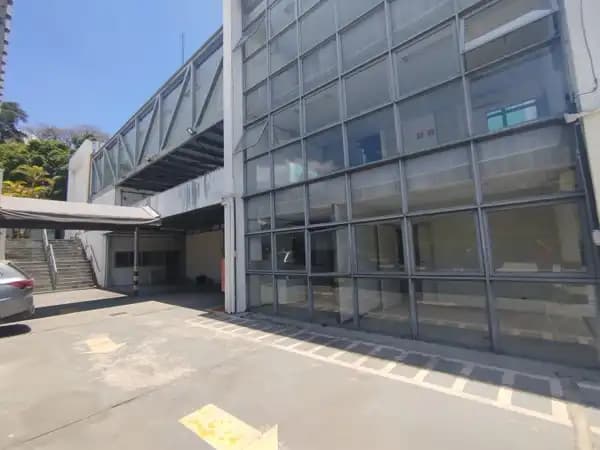Prédio Comercial a venda 935mt², 3 pavimentos, infra para ar condicionado - City Lapa