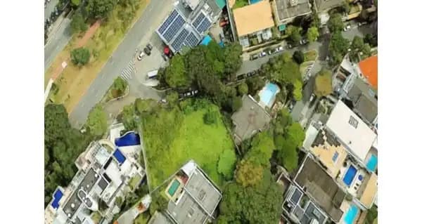 Terreno à venda em São Paulo/SP