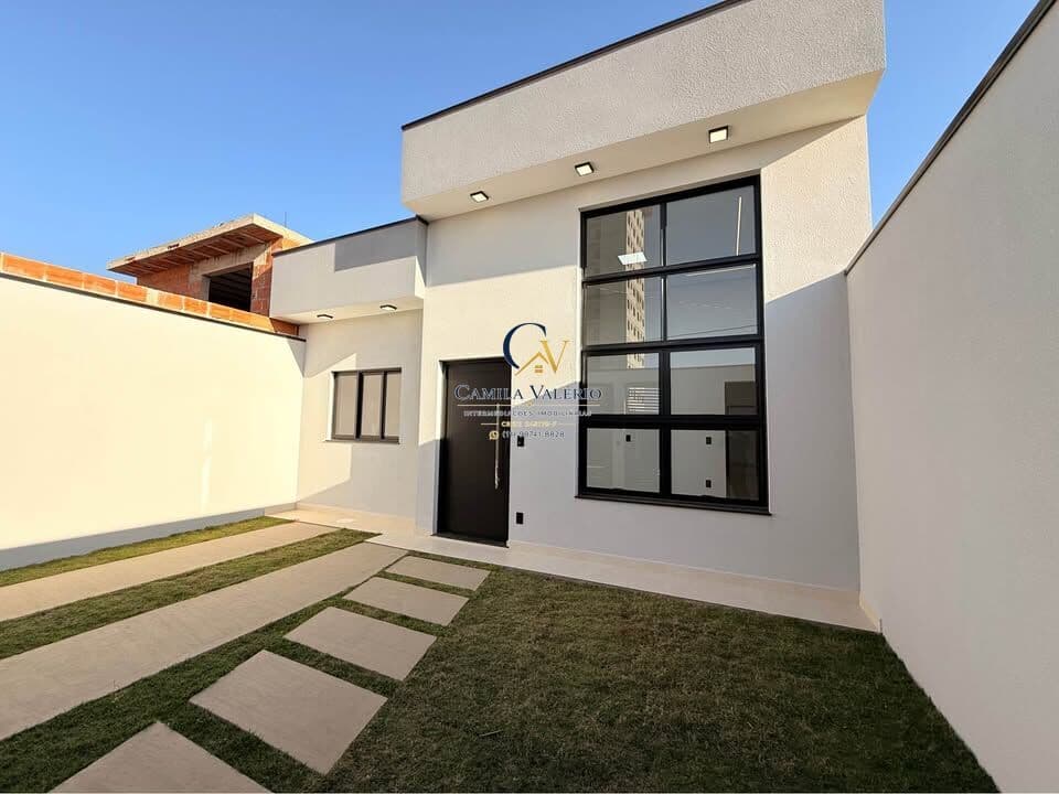 VENDE-SE CASA NOVA NO JARDIM BOM SUCESSO NA CIDADE DE INDAIATUBA COM 3 DORMITORIOS SENDO UMA SUITE - R$624,900 ACEITA FINANCIAMENTO