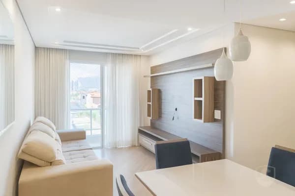 Apto mobiliado 3 dorms c/ suíte no Piazza Messina