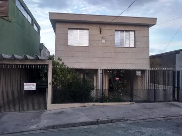 Casas para renda na Vila Amélia