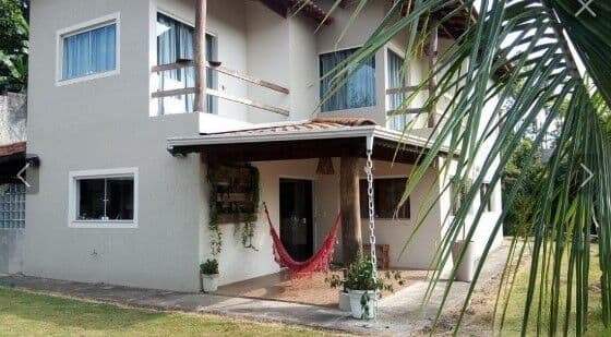 SOBRADO - CONDOMINIO FECHADO- SERRA DA CANTAREIRA