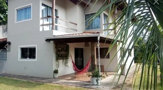 SOBRADO - CONDOMINIO FECHADO- SERRA DA CANTAREIRA