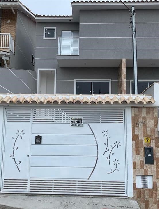 Casa Sobrado 3 dormitórios 1 suíte 2 vg na Vl Mazzei