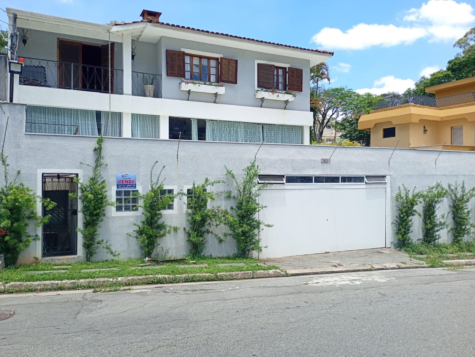 SOBRADO - ALTO PADRÃO - JARDIM BIBI / TREMEMBÉ - VENDA