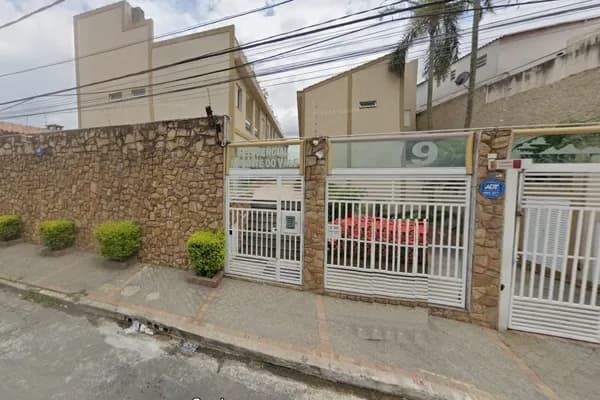 Sobrado em Condomínio - SANTA TERESINHA / SANTANA - VENDA