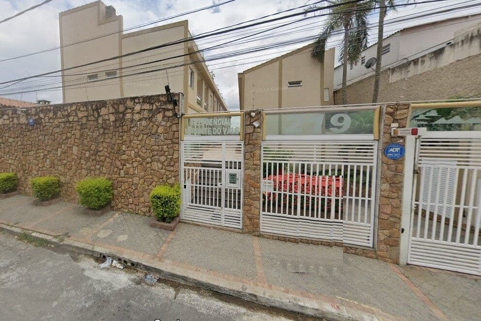 Sobrado em Condomínio - SANTA TERESINHA / SANTANA - VENDA