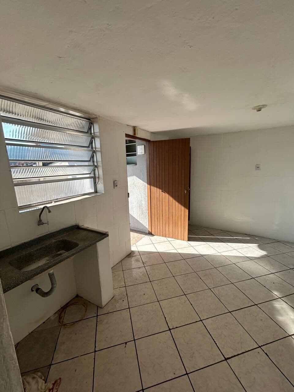 Casa Kitnet - Vila Albertina - Locação