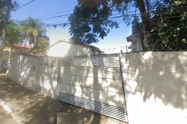 Casa em Condomínio - Vila mazzei - Locação