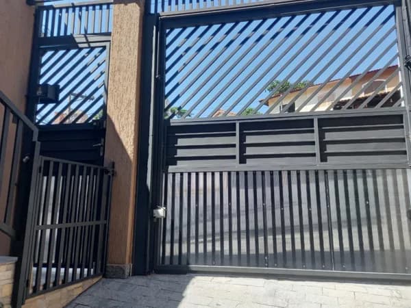 AMPLO SOBRADO - VILA ALBERTINA /TREMEMBÉ - VENDA