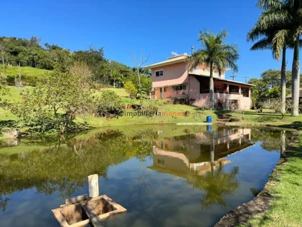 Sobrado nas Marinas de Boa Vista da Aparecida/PR
