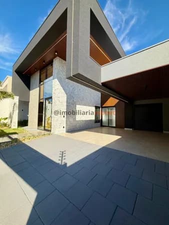 Casa em Cascavel - Recanto Tropical