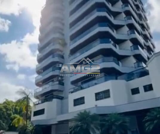Apartamento mobiliado e com 3 suítes no Centro de Brusque SC