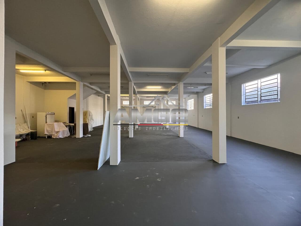 Galpão Industrial com 277m² no Centro de Brusque SC