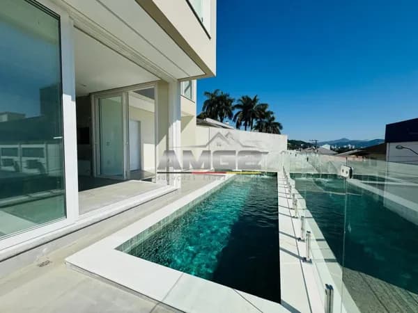 Casa Alto Padrão na Primeiro de Maio em Brusque. Ganhe uma viagem para as Ilhas Maldivas!