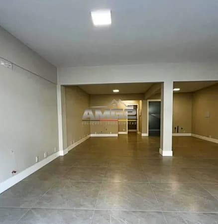 Sala Comercial para locação na Sta Terezinha em Brusque
