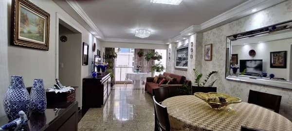 Apartamento à venda no bairro Centro em Balneário Camboriú/SC