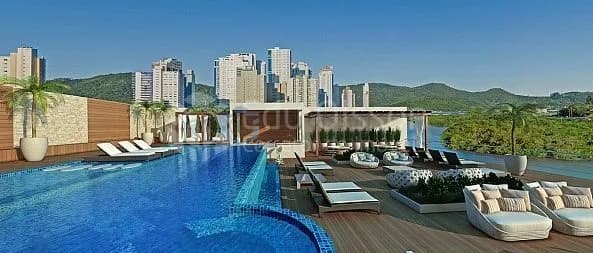 Apartamento à venda no bairro Barra Sul em Balneário Camboriú/SC