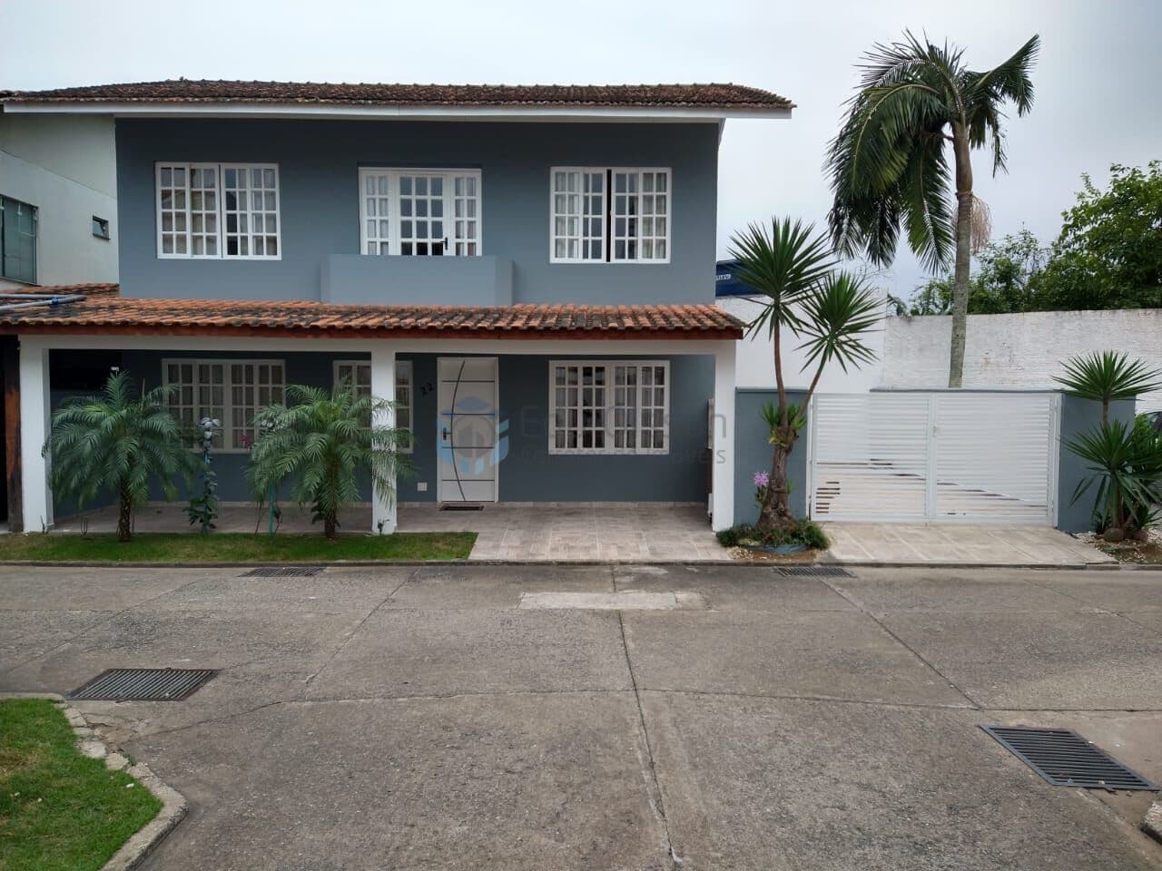 Casa Sobrado em condominio, no Centro, Balneário Camboriú/SC